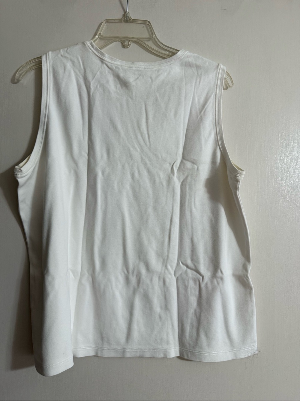 L.L. Bean White Sleeveless Crewneck Tank Top - Picture 3 of 3